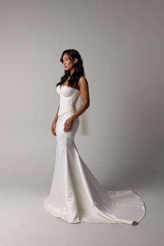 Two-Piece Wedding Dress – Beaded Corset Gown with Godet Skirt
