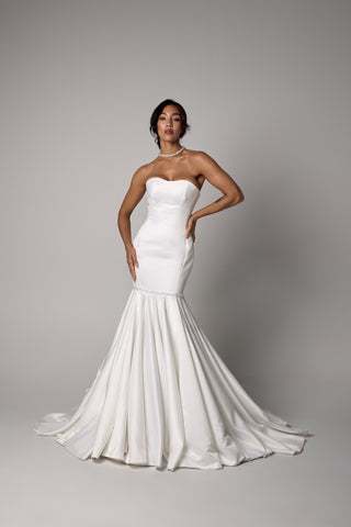 Mermaid Wedding Dress – Satin & Crystal Bridal Gown