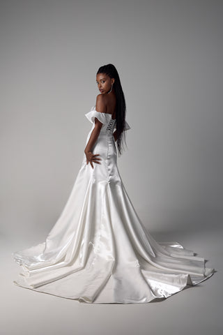 Two-Piece Wedding Dress – Satin Bridal Gown with Corset