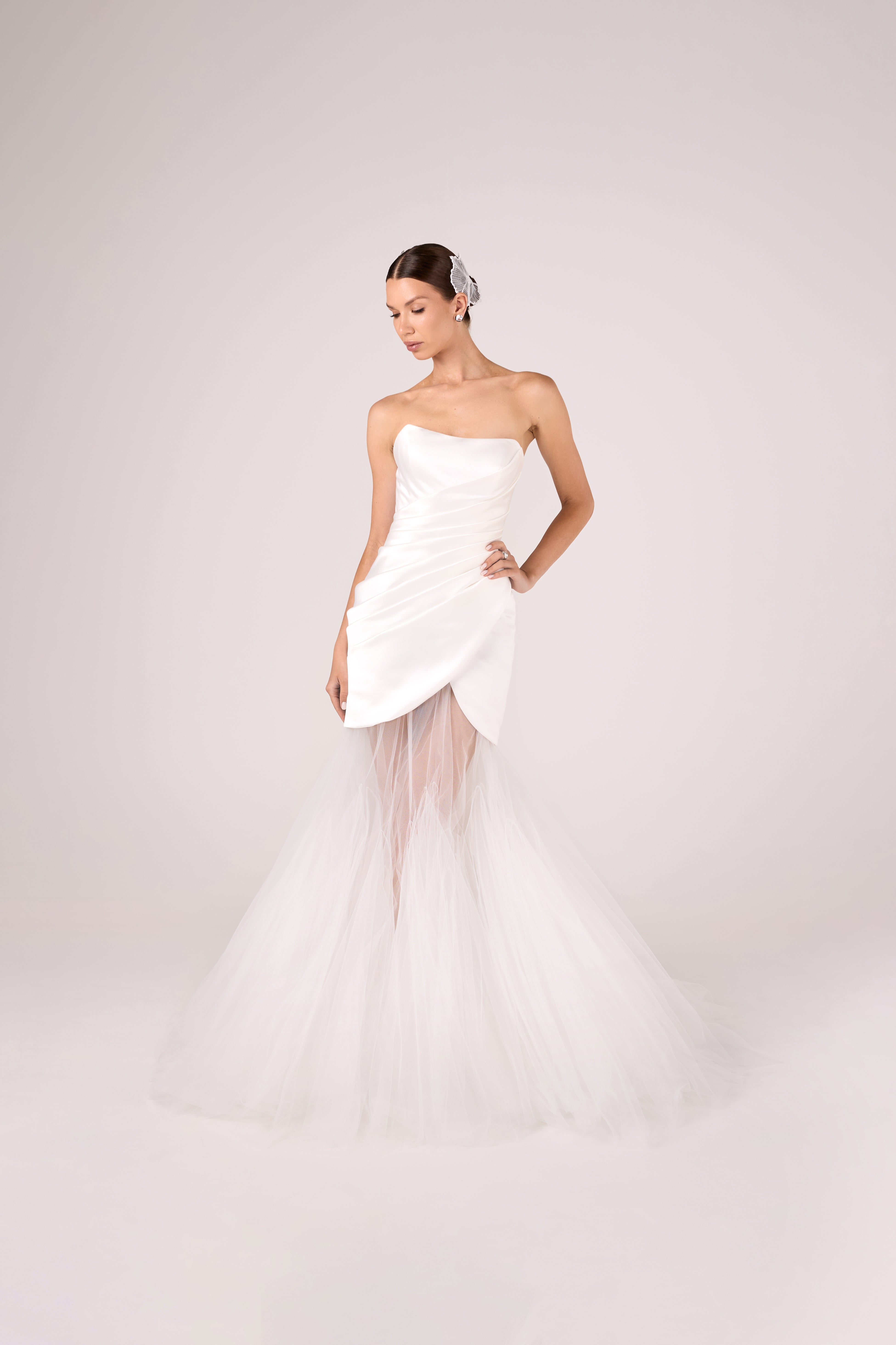 Convertible Satin Mini Wedding Dress with Detachable Tulle Skirt | MISSIA Convertible Satin Mini Wedding Dress with Detachable Tulle Skirt | MISSIA